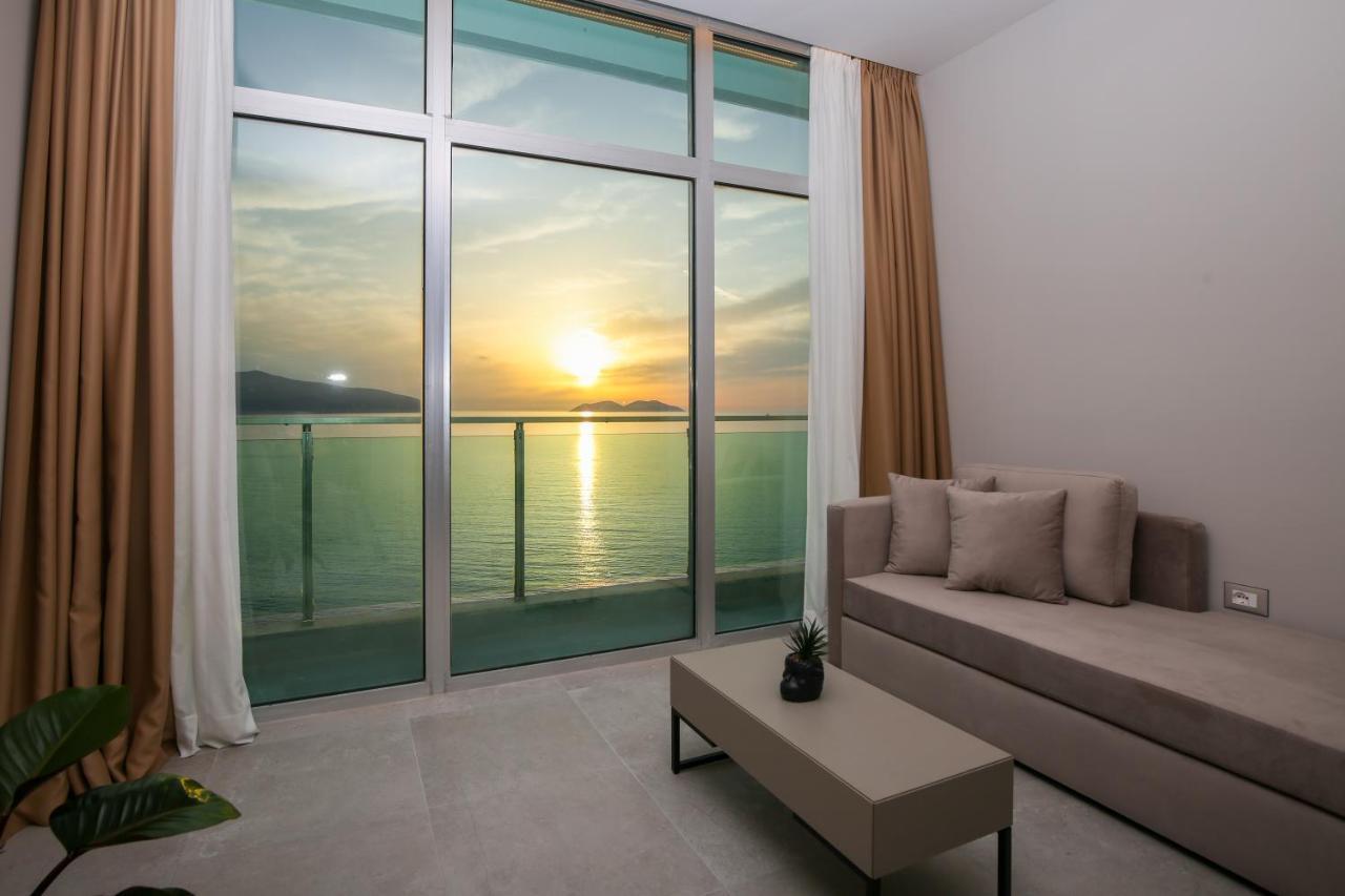 Toto Hotel & Apartments Radhimë المظهر الخارجي الصورة