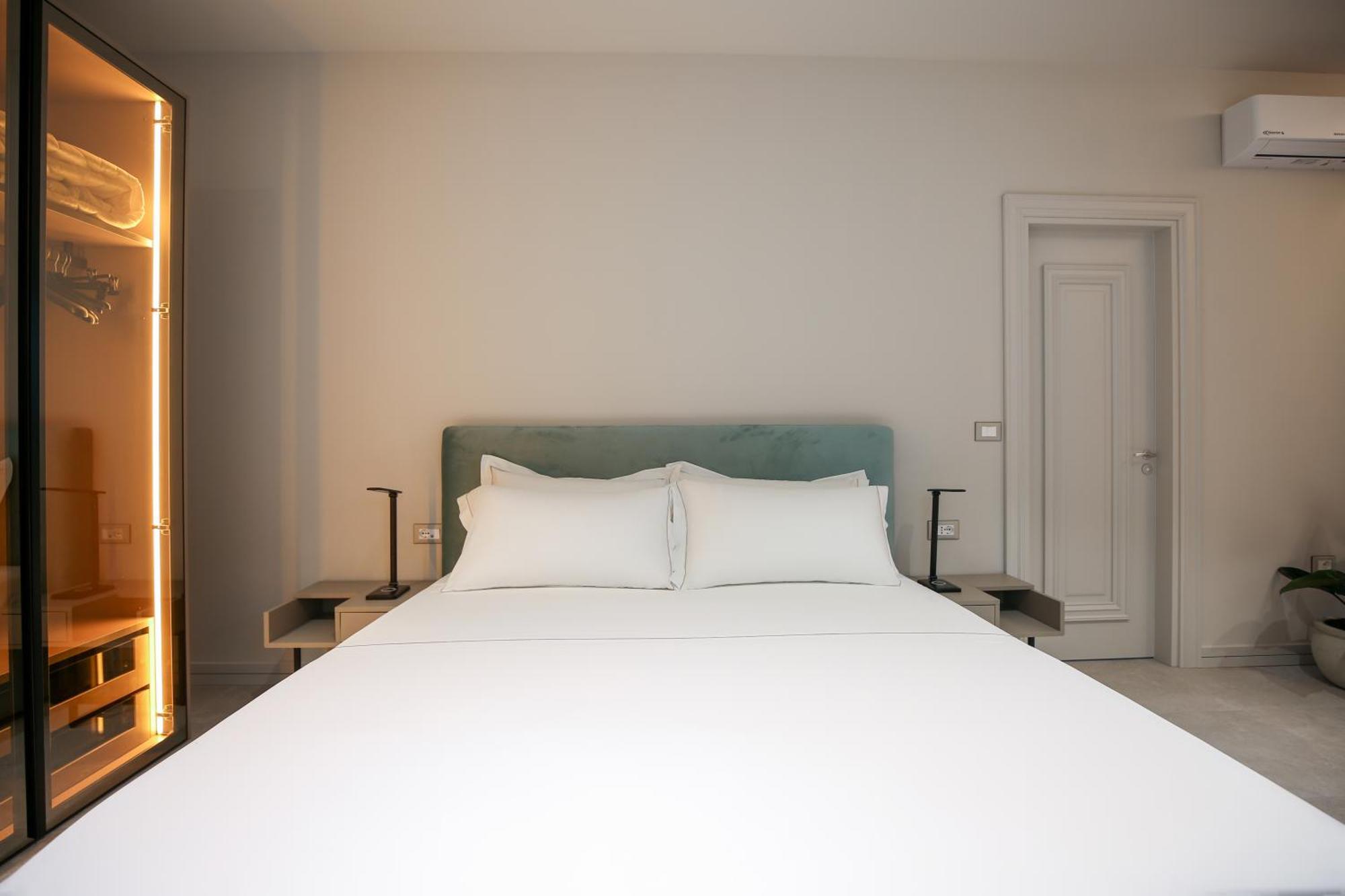 Toto Hotel & Apartments Radhimë المظهر الخارجي الصورة